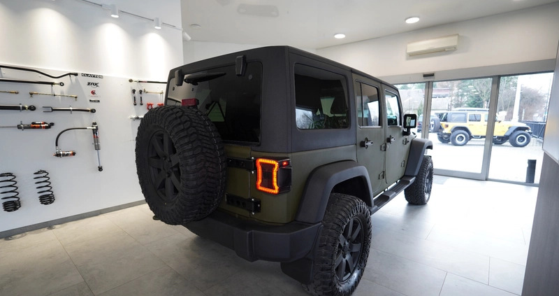 Jeep Wrangler cena 145000 przebieg: 133132, rok produkcji 2015 z Krosno małe 37